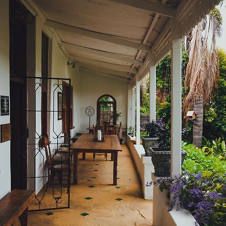 Cypress Cottage Guest House Свелендам Екстер'єр фото