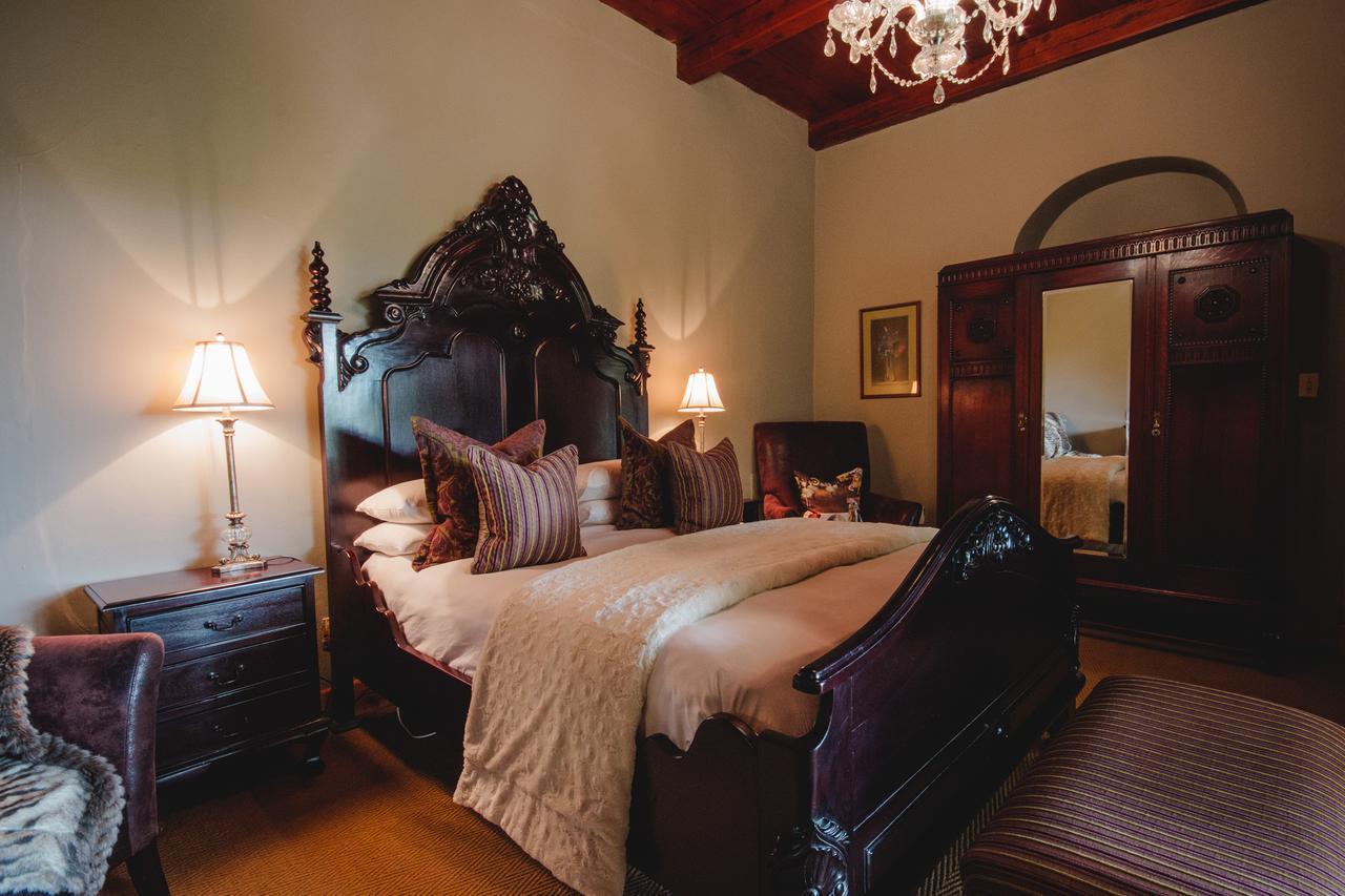 Cypress Cottage Guest House Свелендам Екстер'єр фото